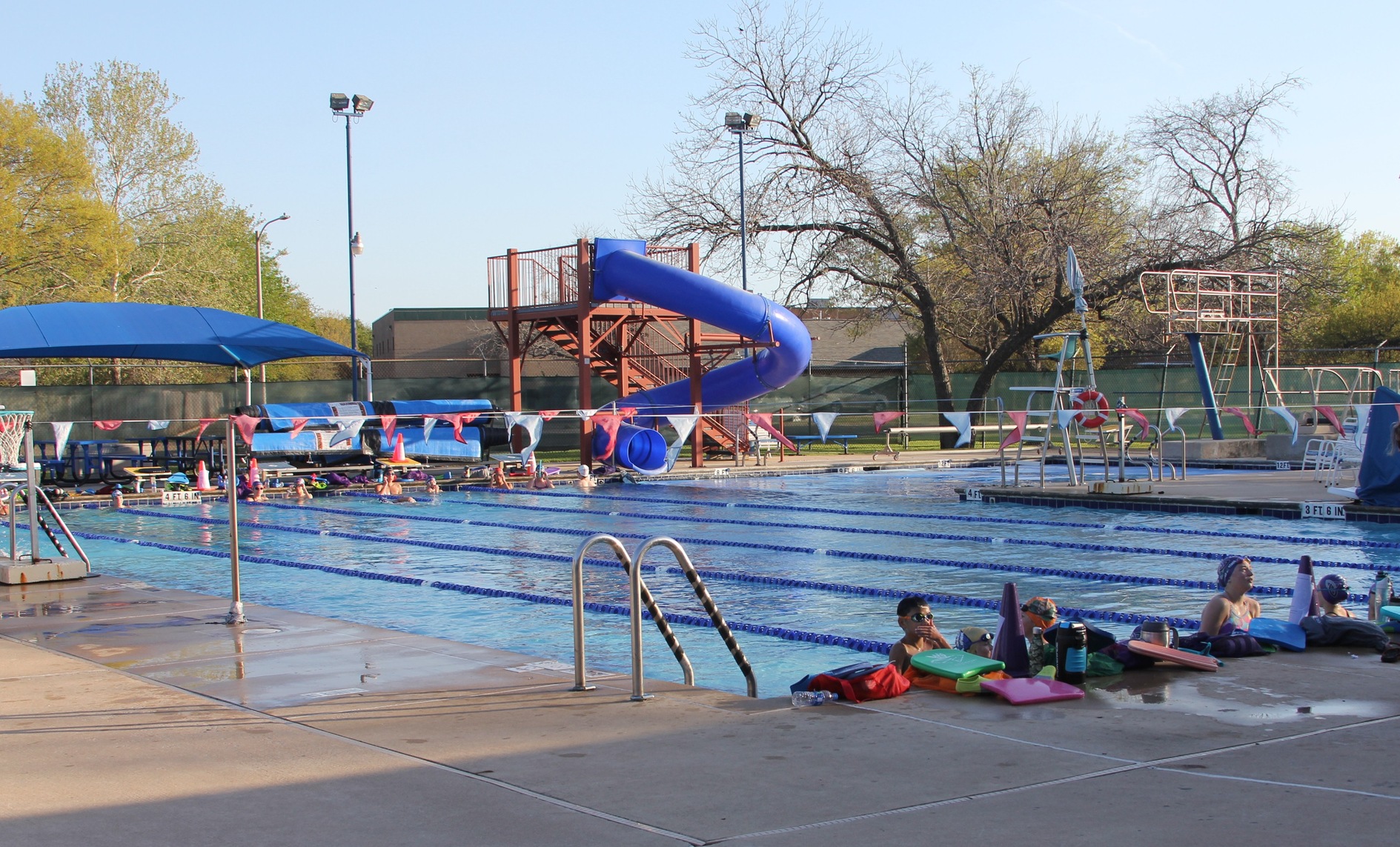 El Salido Swimming Pool